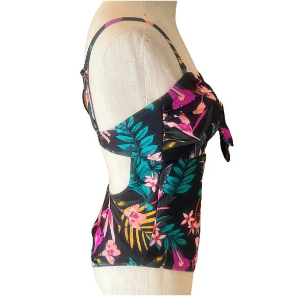 Old Navy One Piece Swimsuit Womens Large Multicolor Floral Spaghetti Straps - Picture 5 of 10